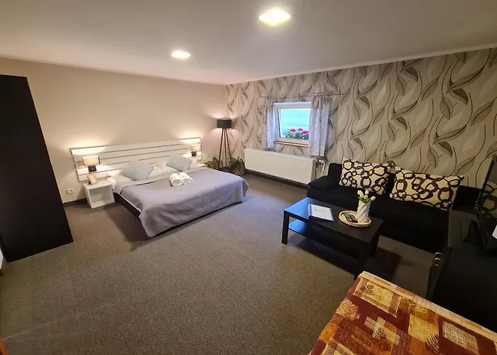 Ruzak 3* Růžová